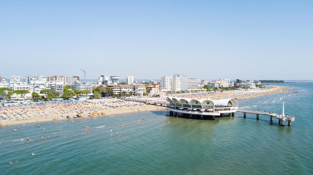 Appartamenti Villaggio Giardino Lignano Sabbiadoro Exteriör bild